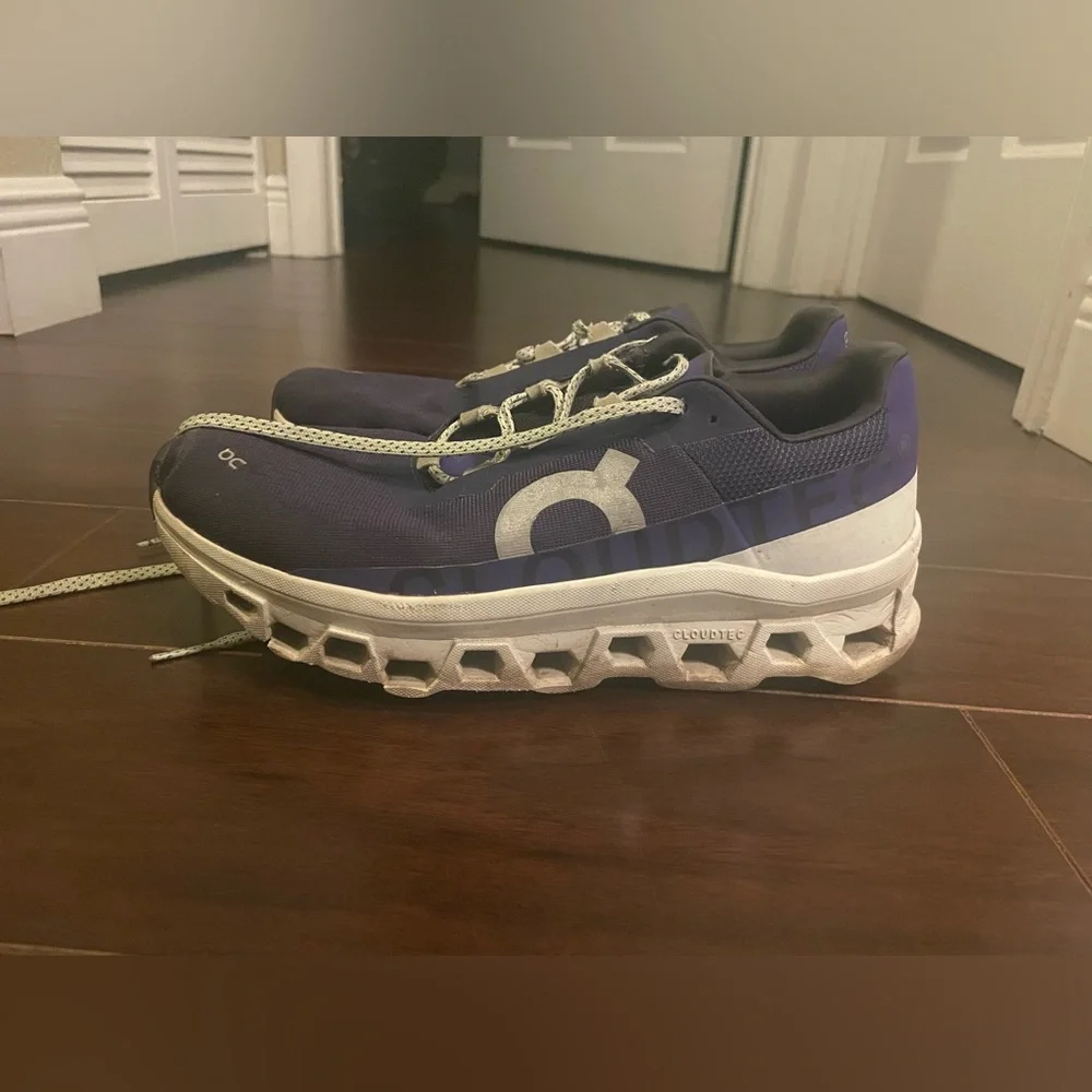 Men’s On Cloud Cloudmonster Running Shoes - Picture 3 of 10